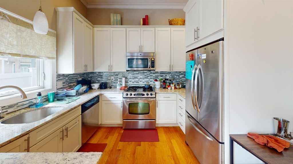 2 bed, 2 bath apartment for rent at 57 Preble St Unit 1, South Boston — photo 2 of 10