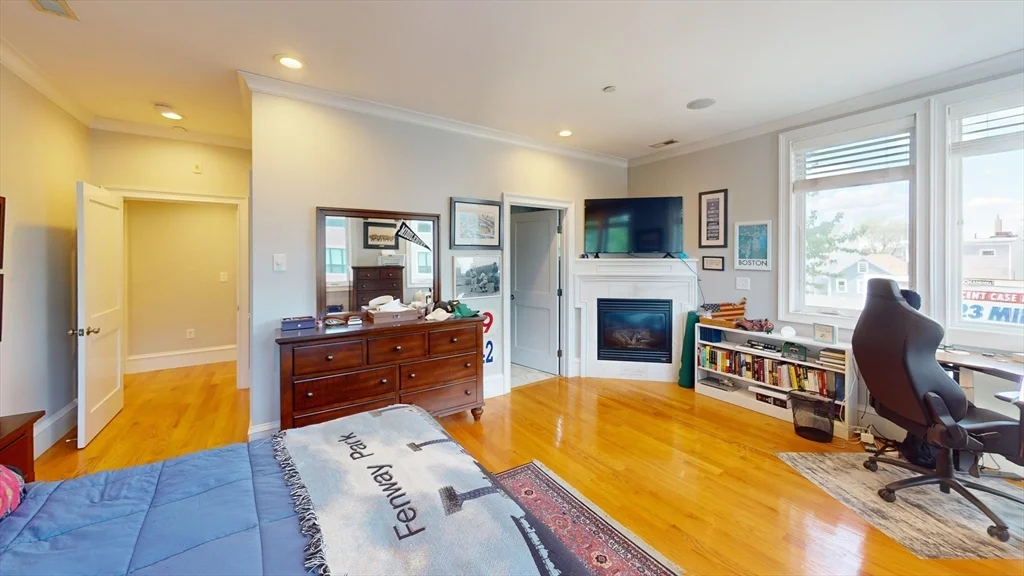 2 bed, 2 bath apartment for rent at 57 Preble Unit 3, South Boston — photo 5 of 10