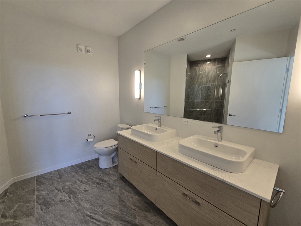 2 bed, 2 bath apartment for rent at 57 Quincy Shore Dr Unit 408, Quincy — photo 22 of 34