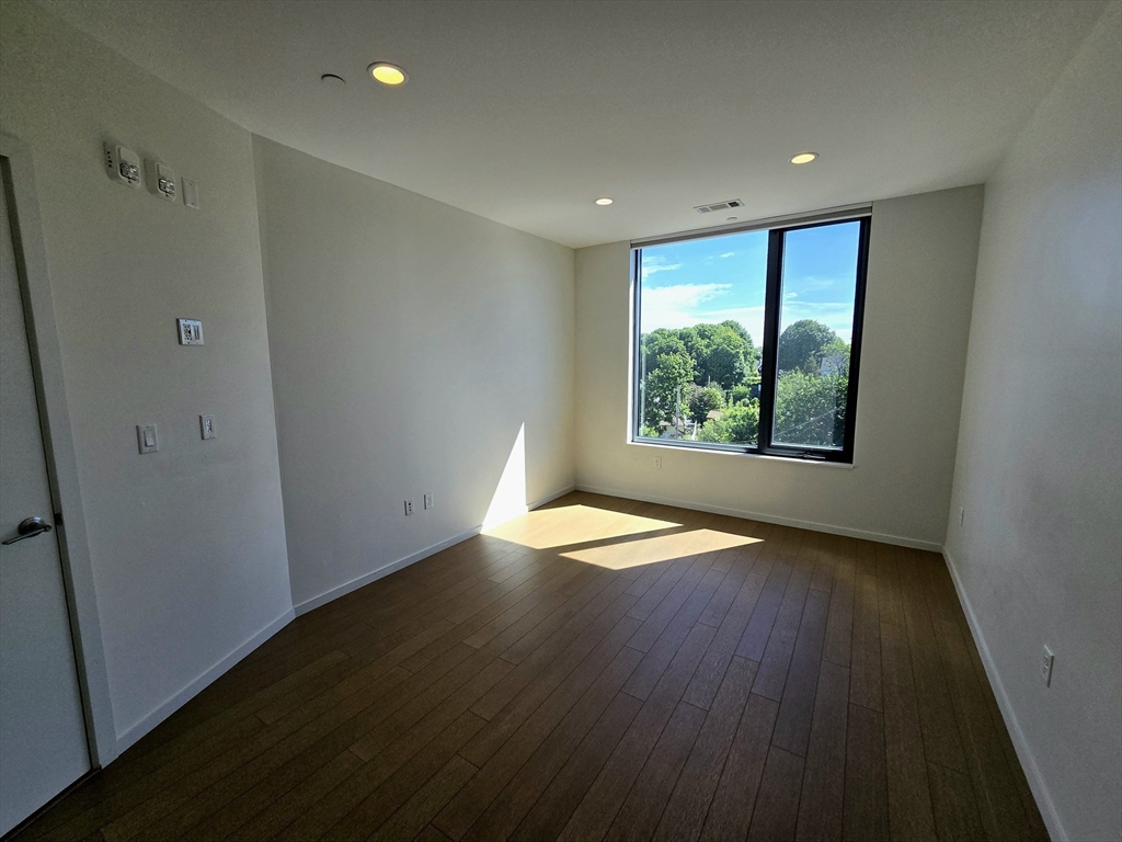 2 bed, 2 bath apartment for rent at 57 Quincy Shore Dr Unit 408, Quincy — photo 20 of 34