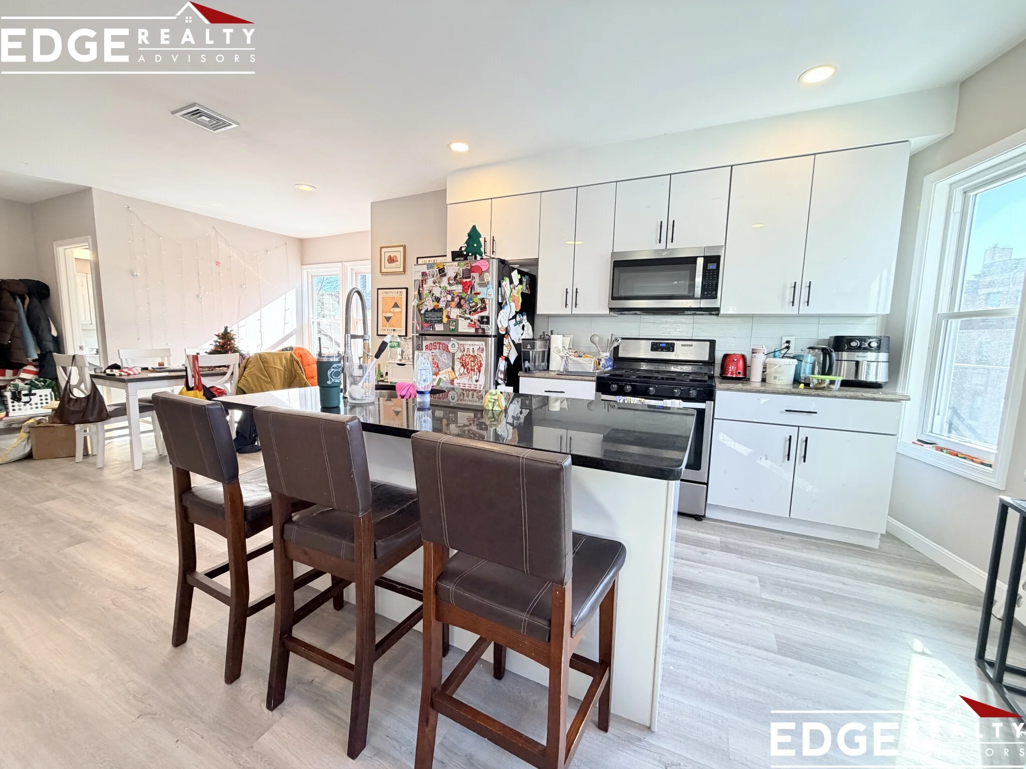 5 bed, 2.5 bath apartment for rent at 57 Quint Ave Unit 2, Allston — photo 2 of 10