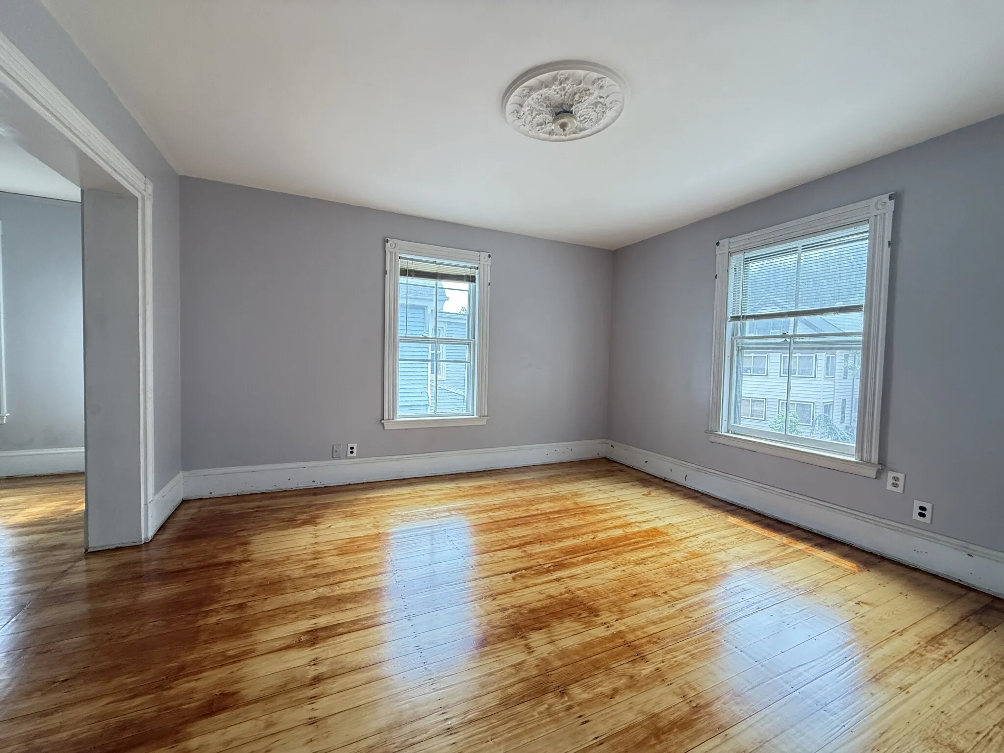 4 bed, 1 bath apartment for rent at 57 Rindge Ave Unit 4bd, North Cambridge — photo 5 of 25