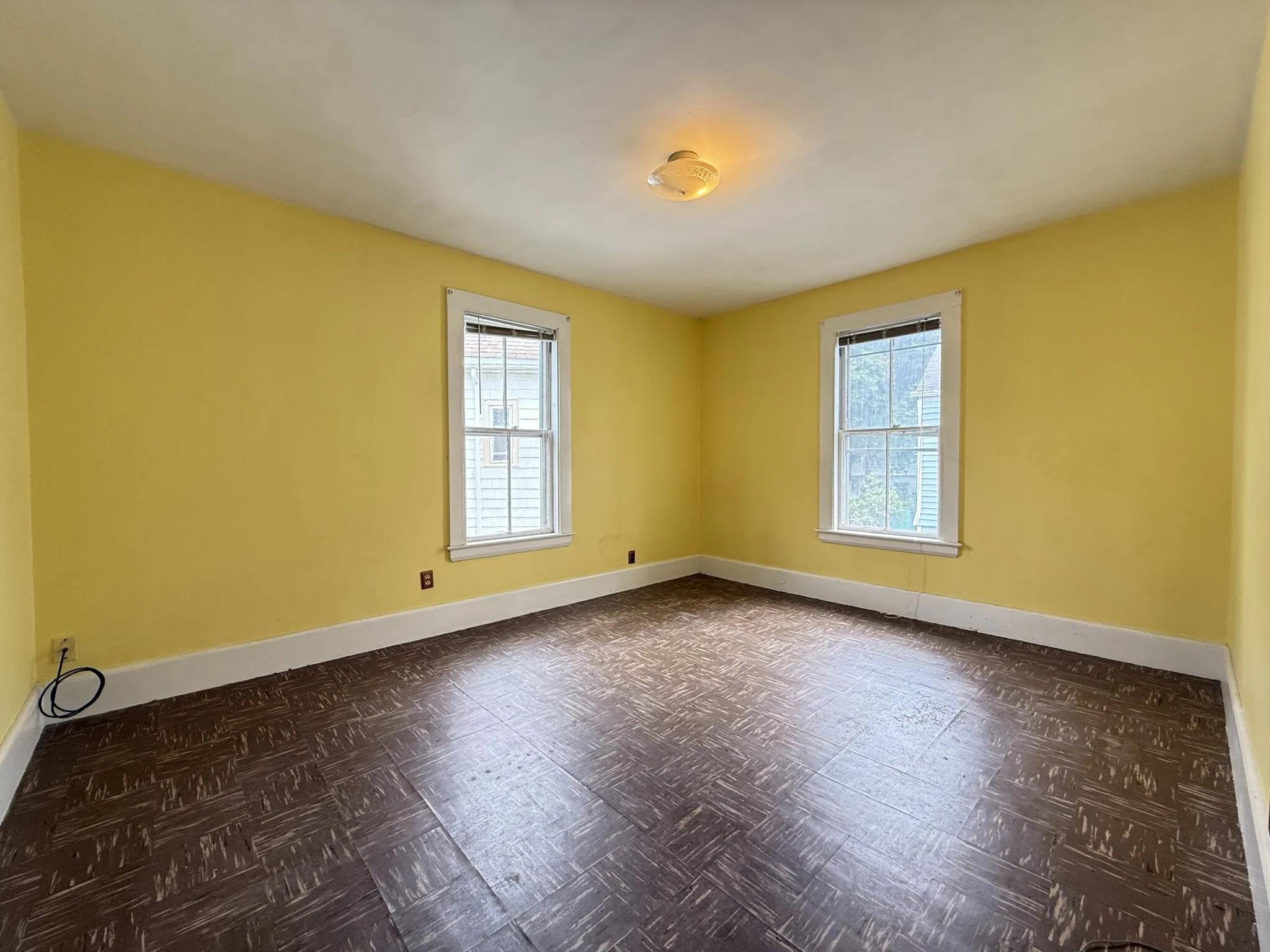 5 bed, 1 bath apartment for rent at 57 Rindge Ave Unit 5bd, North Cambridge — photo 6 of 14