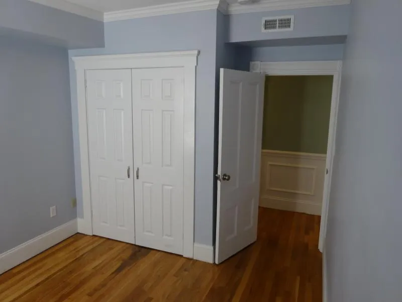 4 bed, 2 bath apartment for rent at 57 Riverdale St Unit 2, Allston — photo 2 of 21