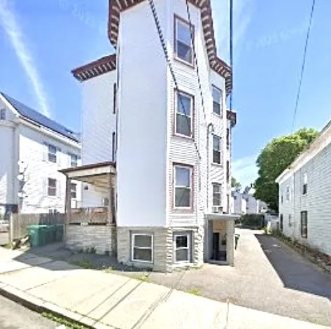 3 bed, 1 bath apartment for rent at 57 Rogers Unit 2, Lynn — photo 1 of 9