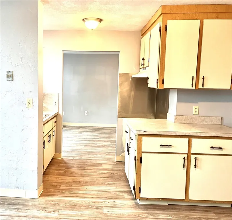 3 bed, 1 bath apartment for rent at 57 Rogers Unit 2, Lynn — photo 5 of 9