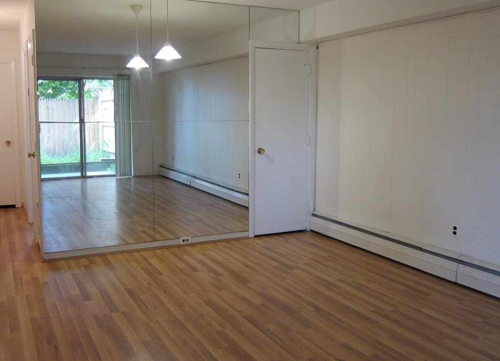 1 bed, 1 bath apartment for rent at 57 Saint Paul St Unit 4, Coolidge Corner — photo 3 of 11