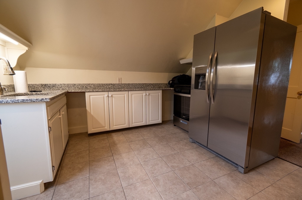1 bed, 1 bath apartment for rent at 57 Stevens St Unit 2, Stoneham — photo 3 of 12