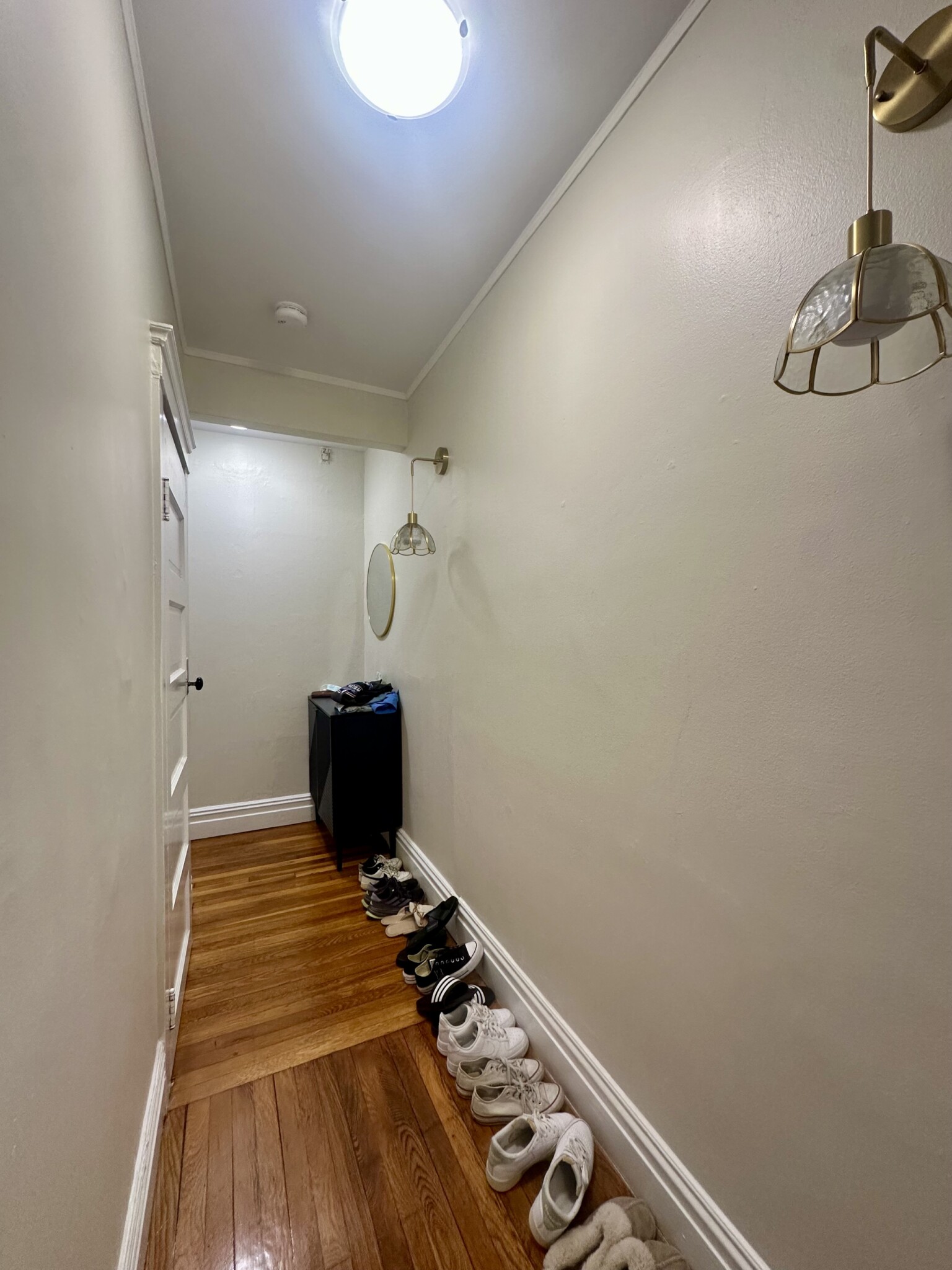 1 bed, 1 bath apartment for rent at 57 Strathmore Rd Unit 4, Brighton — photo 9 of 18