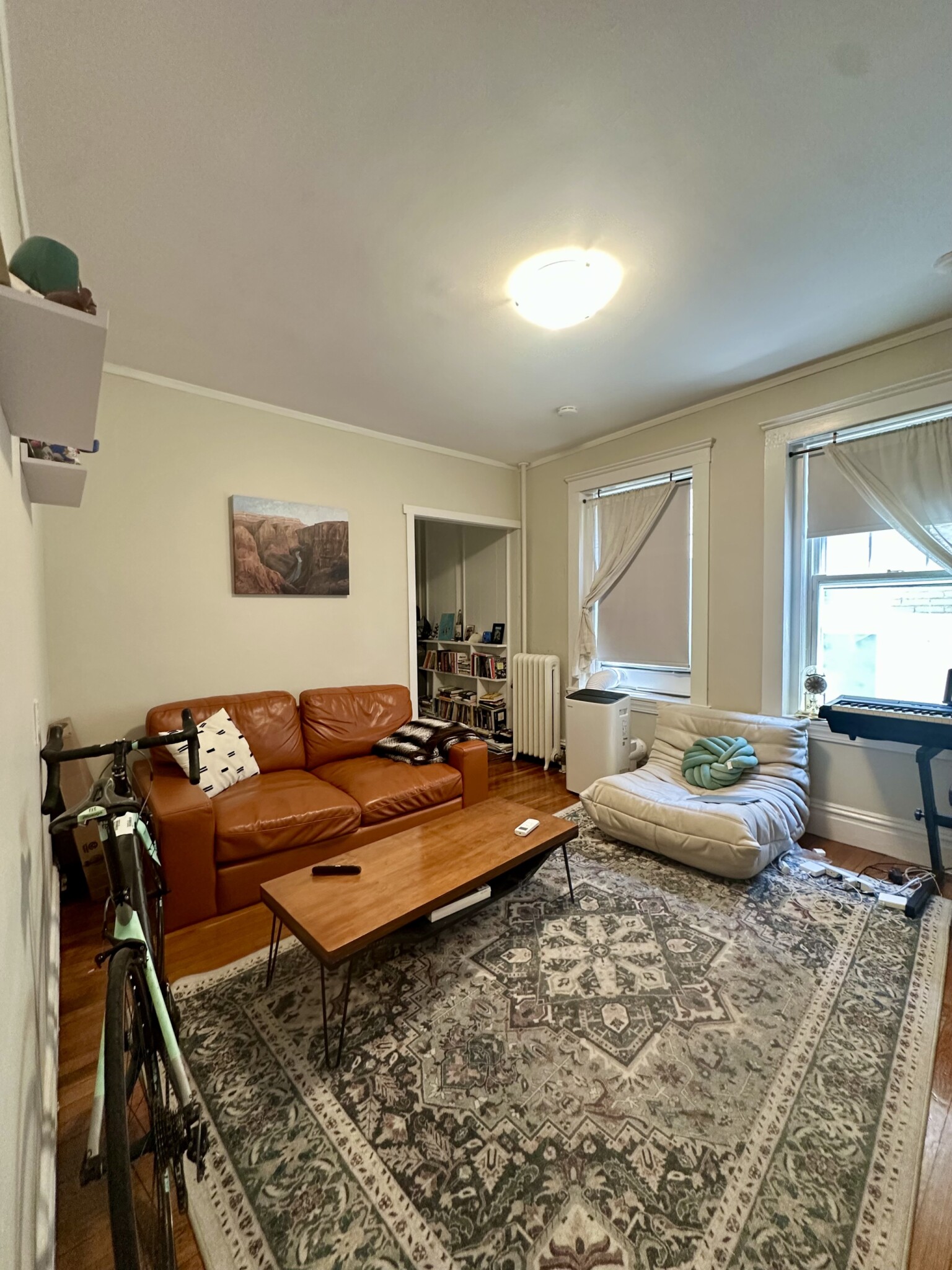 1 bed, 1 bath apartment for rent at 57 Strathmore Rd Unit 4, Brighton — photo 4 of 18