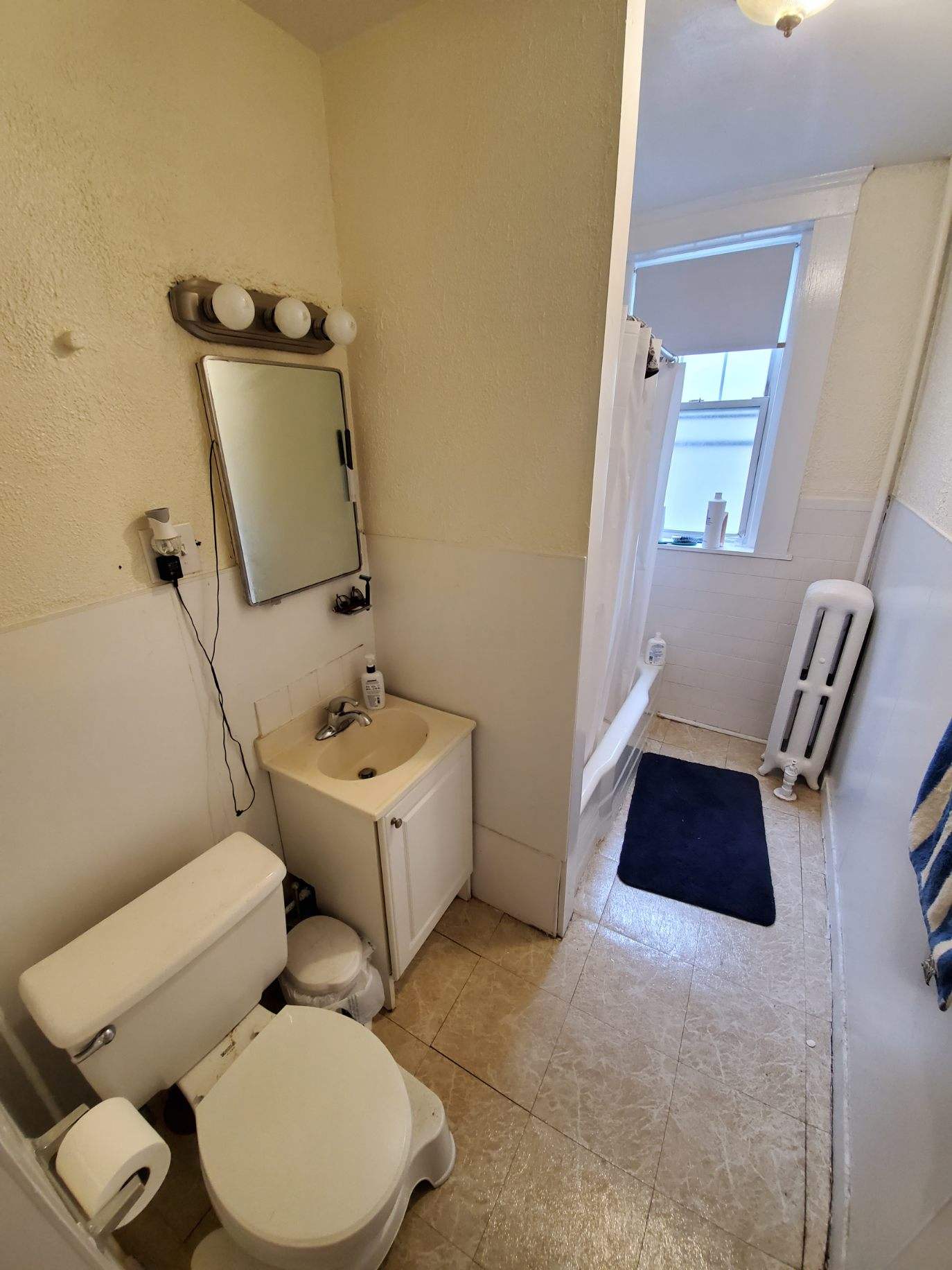 1 bed, 1 bath apartment for rent at 57 Strathmore Rd Unit 4, Brighton — photo 16 of 18