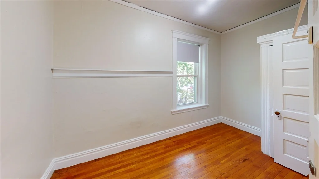 4 bed, 1 bath apartment for rent at 57 Strathmore Unit 6, Brighton — photo 13 of 19