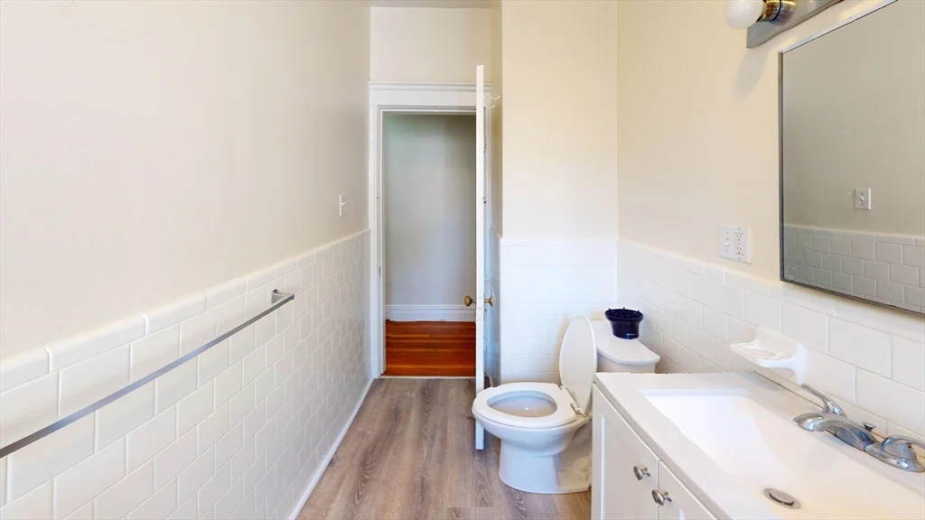 4 bed, 1 bath apartment for rent at 57 Strathmore Unit 6, Brighton — photo 18 of 19