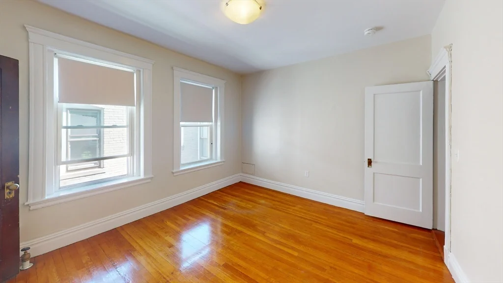 4 bed, 1 bath apartment for rent at 57 Strathmore Unit 6, Brighton — photo 11 of 19