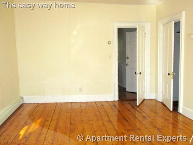 1 bed, 1 bath apartment for rent at 57 Summer St Unit 3, Union Square — photo 11 of 16