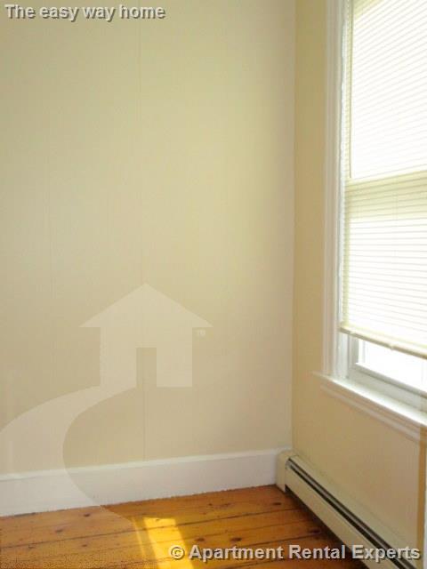 1 bed, 1 bath apartment for rent at 57 Summer St Unit 3, Union Square — photo 12 of 16