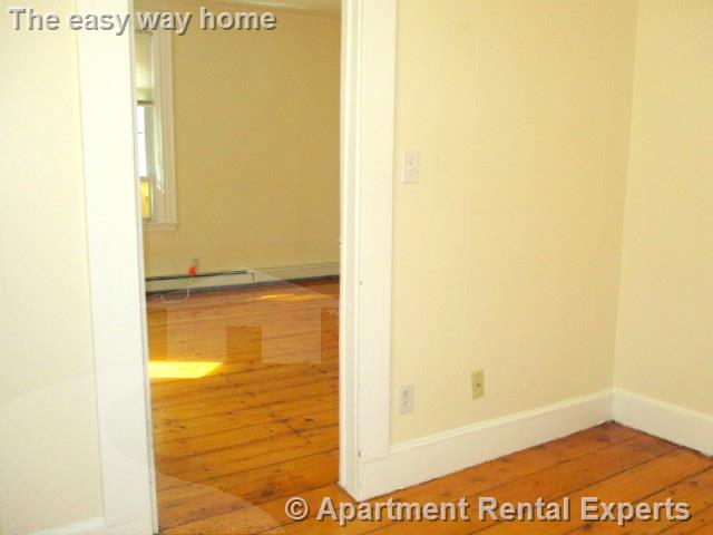 1 bed, 1 bath apartment for rent at 57 Summer St Unit 3, Union Square — photo 13 of 16