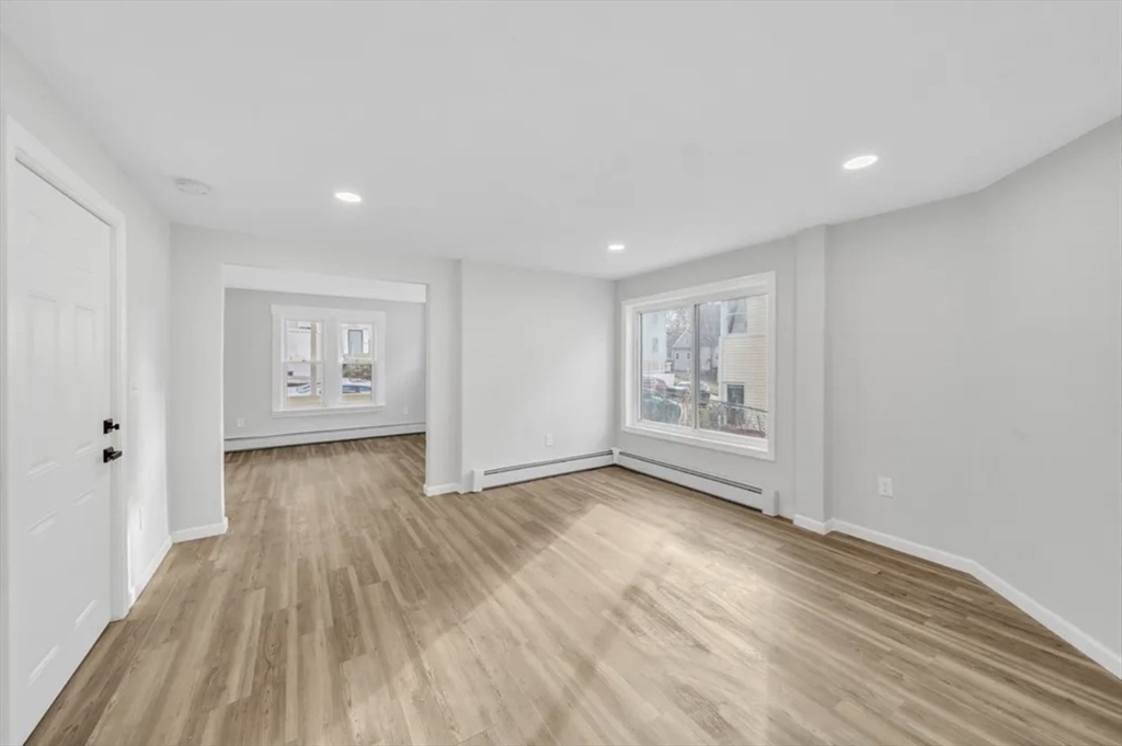 4 bed, 1 bath apartment for rent at 57 Wall St Unit 1, Union Hill — photo 6 of 15