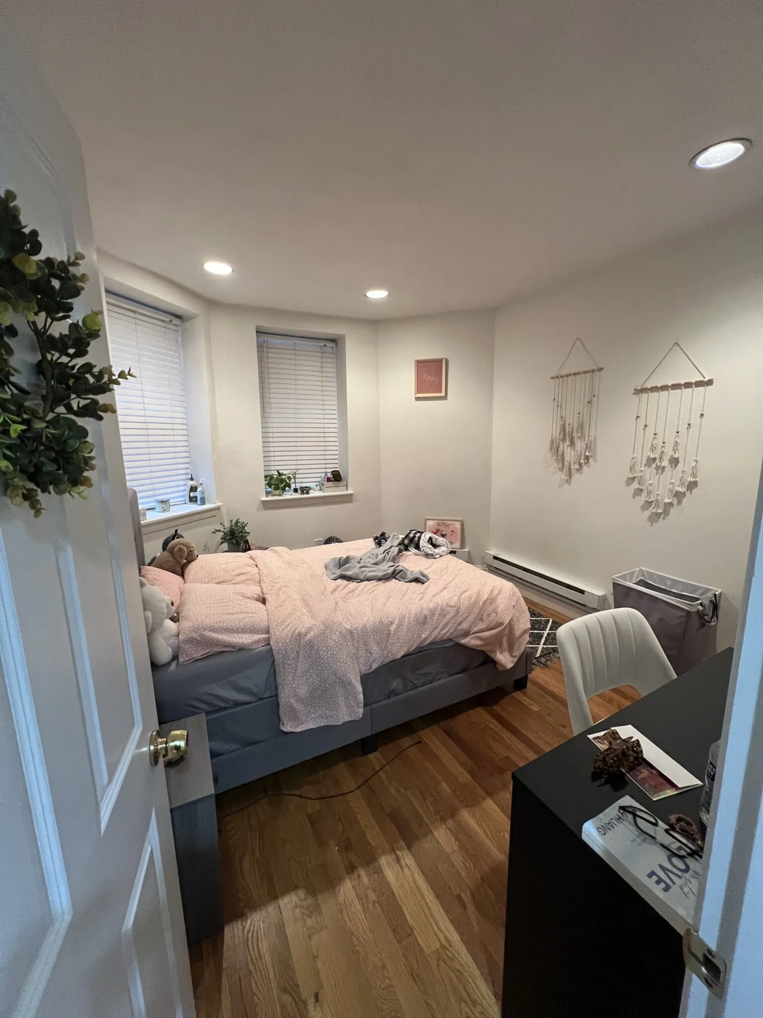 3 bed, 2 bath apartment for rent at 57 Westland Ave Unit 1, Fenway — photo 12 of 66
