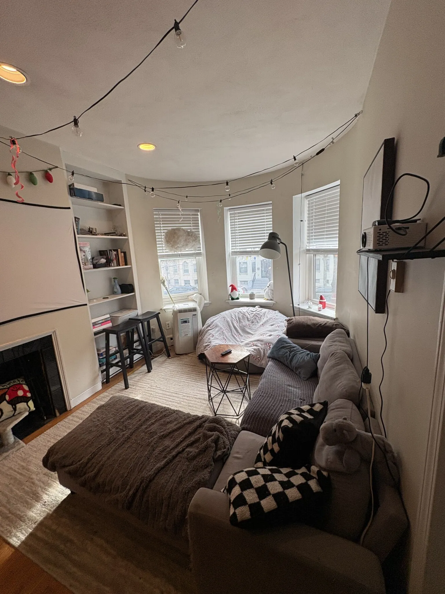 2 bed, 1 bath apartment for rent at 57 Westland Ave Unit 100, Fenway — photo 5 of 15