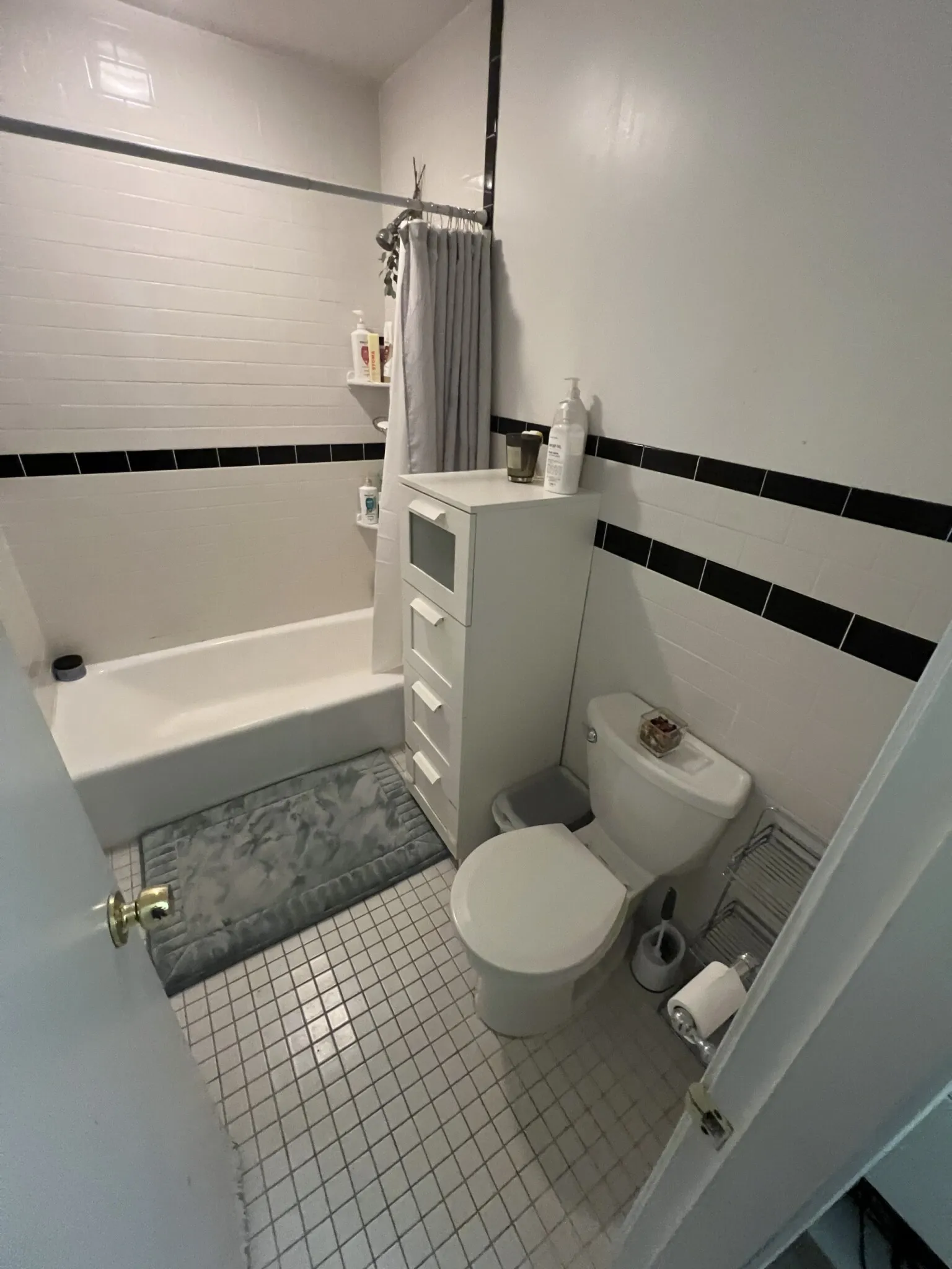 1 bed, 1 bath apartment for rent at 57 Westland Ave Unit 2, Fenway — photo 30 of 42