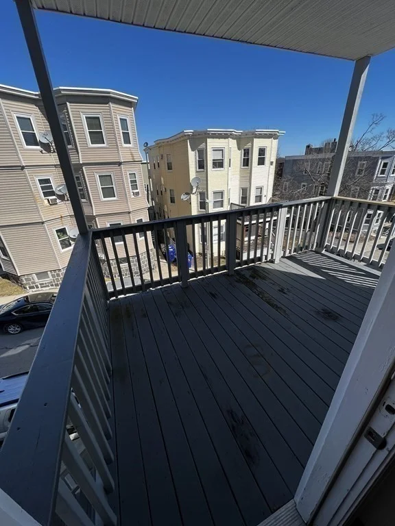 3 bed, 1 bath apartment for rent at 57 Woodford Unit 2, Dorchester — photo 19 of 24
