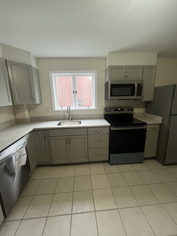2 bed, 1 bath apartment for rent at 57 Wright St Unit 1, Stoneham — photo 11 of 35