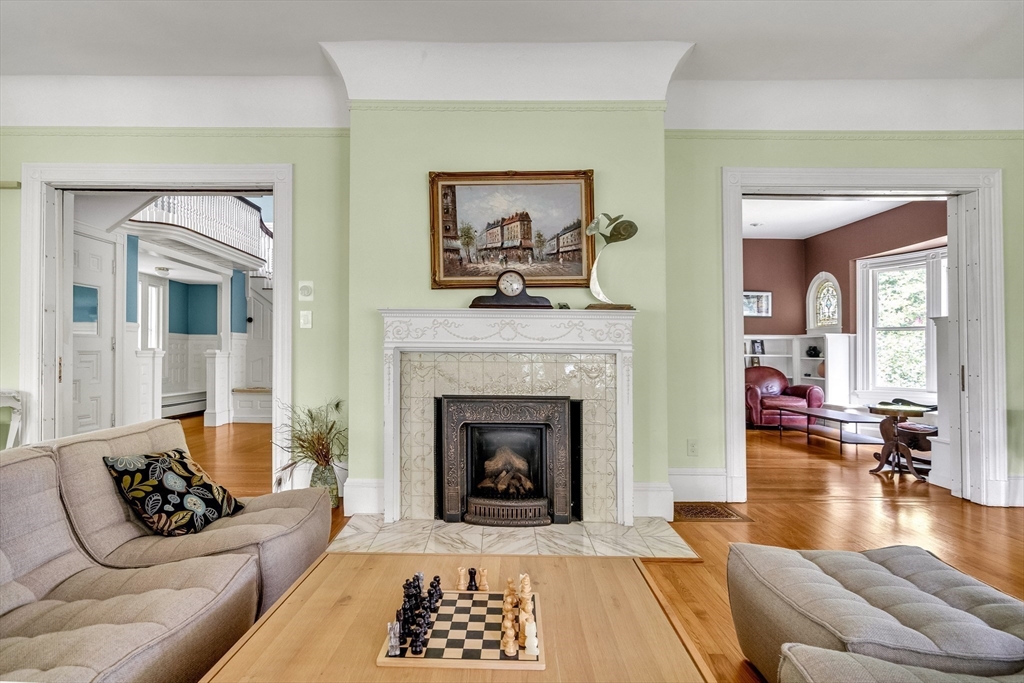 4 bed, 3 bath apartment for rent at 57 York Ter Unit 1, Corey Hill — photo 3 of 23