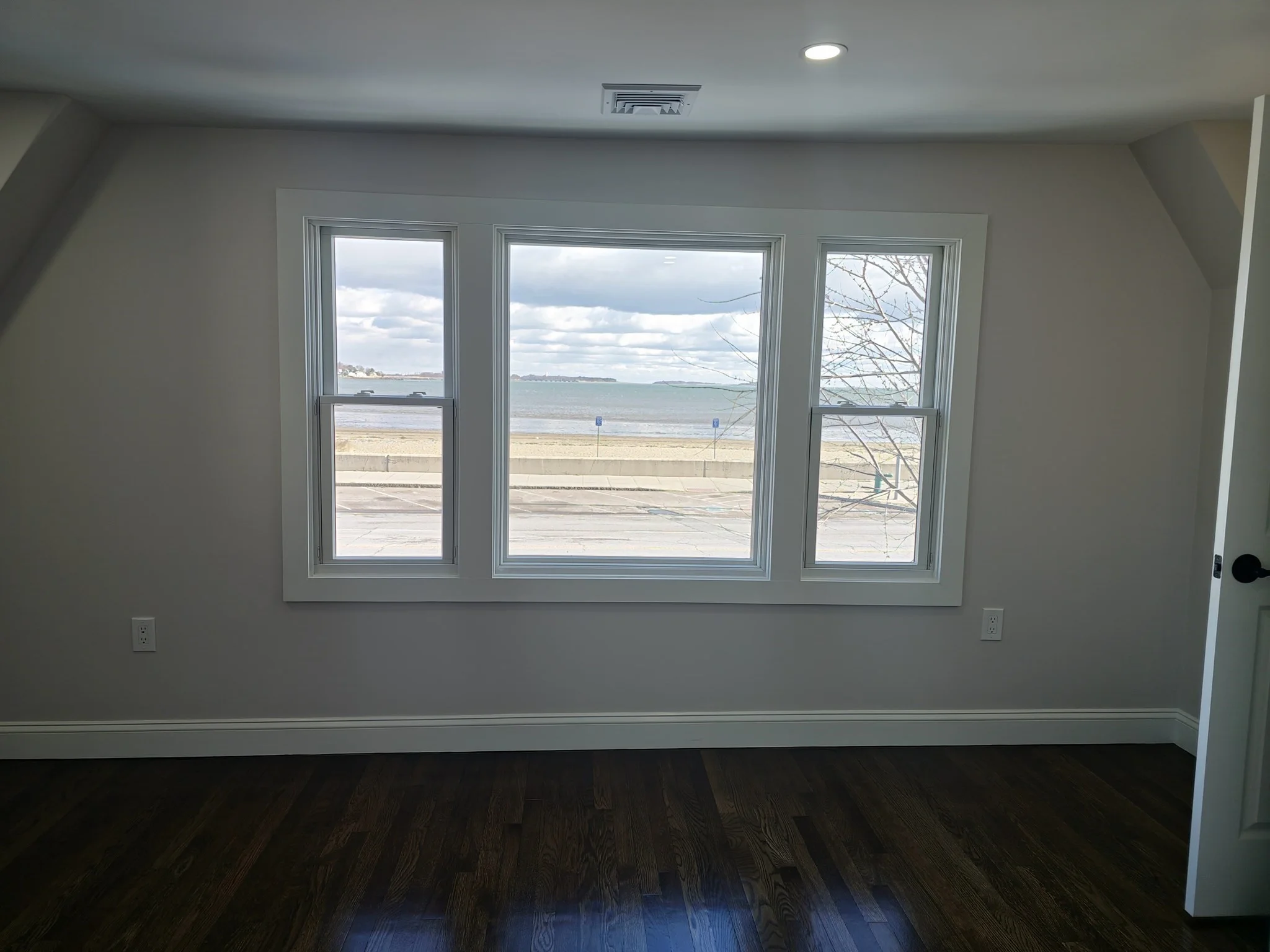 3 bed, 2 bath apartment for rent at 571 Quincy Shore Dr Unit 571, Wollaston — photo 21 of 26