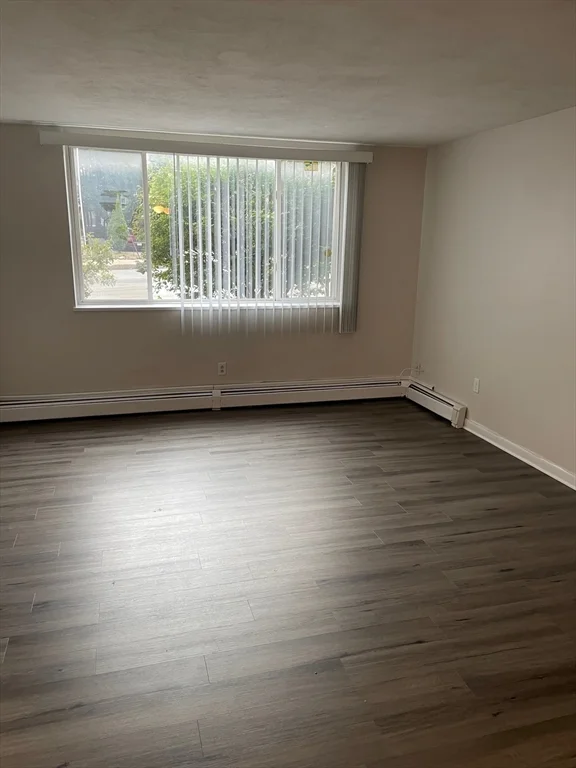 2 bed, 1 bath apartment for rent at 572 Cummins Highway Unit 1, Mattapan — photo 2 of 5