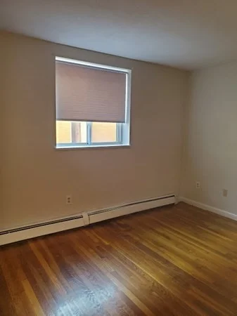 2 bed, 1 bath apartment for rent at 572 Cummins Highway Unit 7, Mattapan — photo 7 of 10