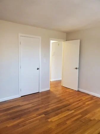 2 bed, 1 bath apartment for rent at 572 Cummins Highway Unit 7, Mattapan — photo 6 of 10