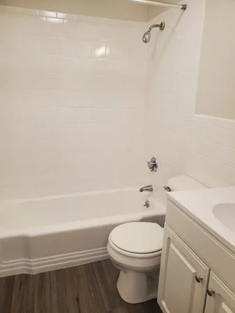 2 bed, 1 bath apartment for rent at 572 Cummins Highway Unit 7, Mattapan — photo 9 of 10