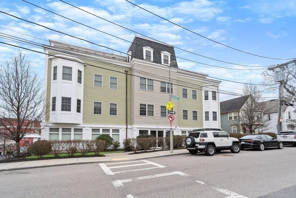 2 bed, 2.5 bath apartment for rent at 572 Freeport St Unit 302, Dorchester