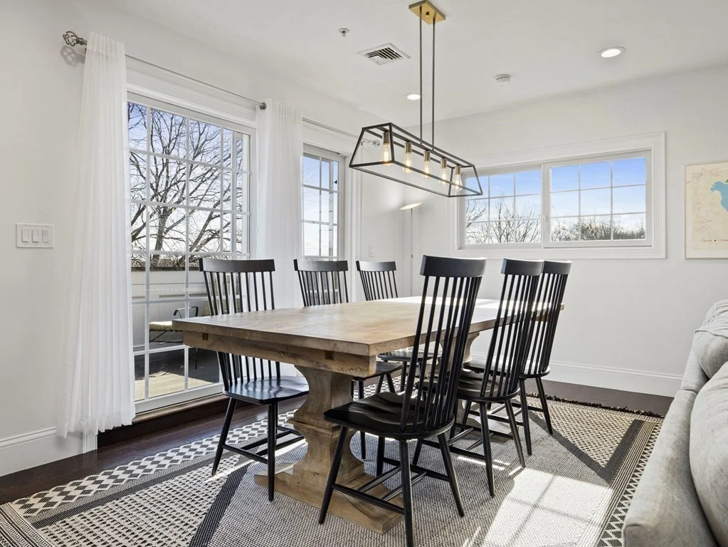 3 bed, 2 bath apartment for rent at 572 Freeport Unit 304, Dorchester — photo 5 of 22