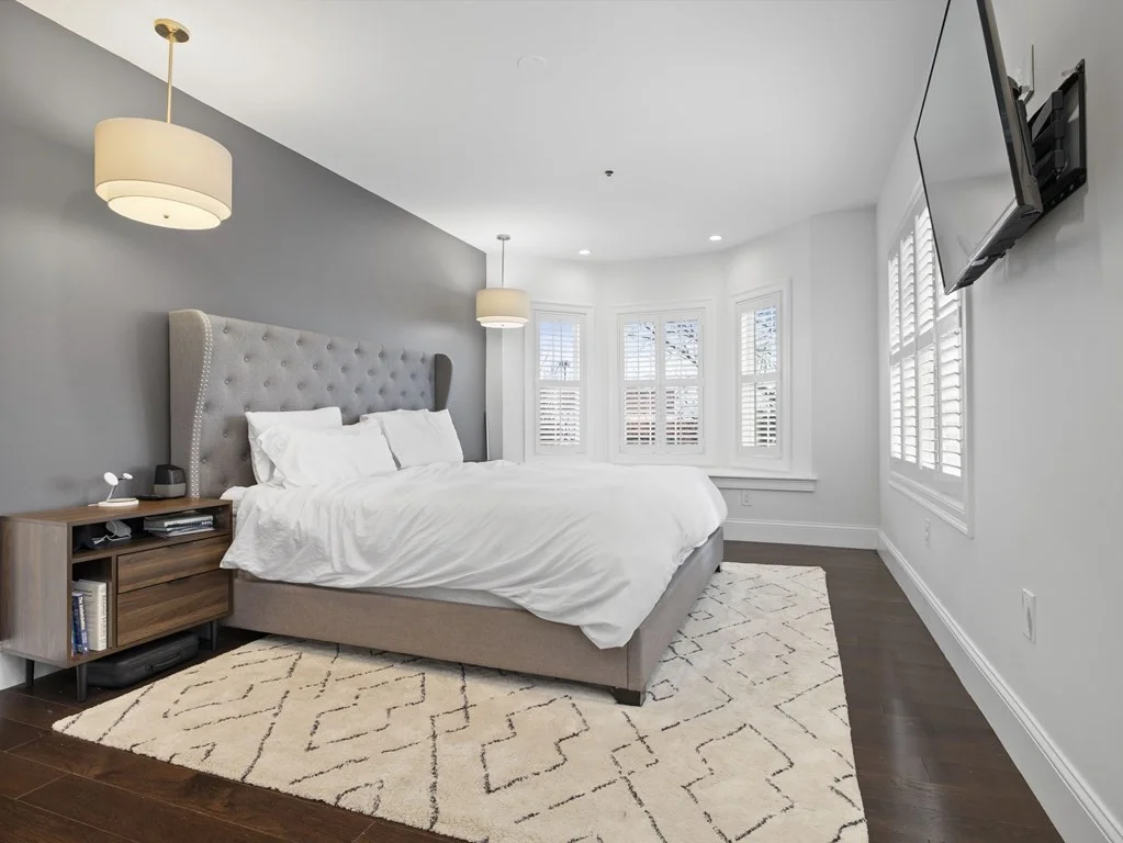 3 bed, 2 bath apartment for rent at 572 Freeport Unit 304, Dorchester — photo 14 of 22