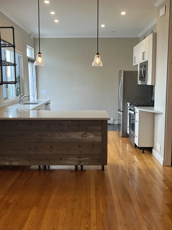 2 bed, 1 bath apartment for rent at 573 Shirley St Unit 1, Winthrop — photo 9 of 22