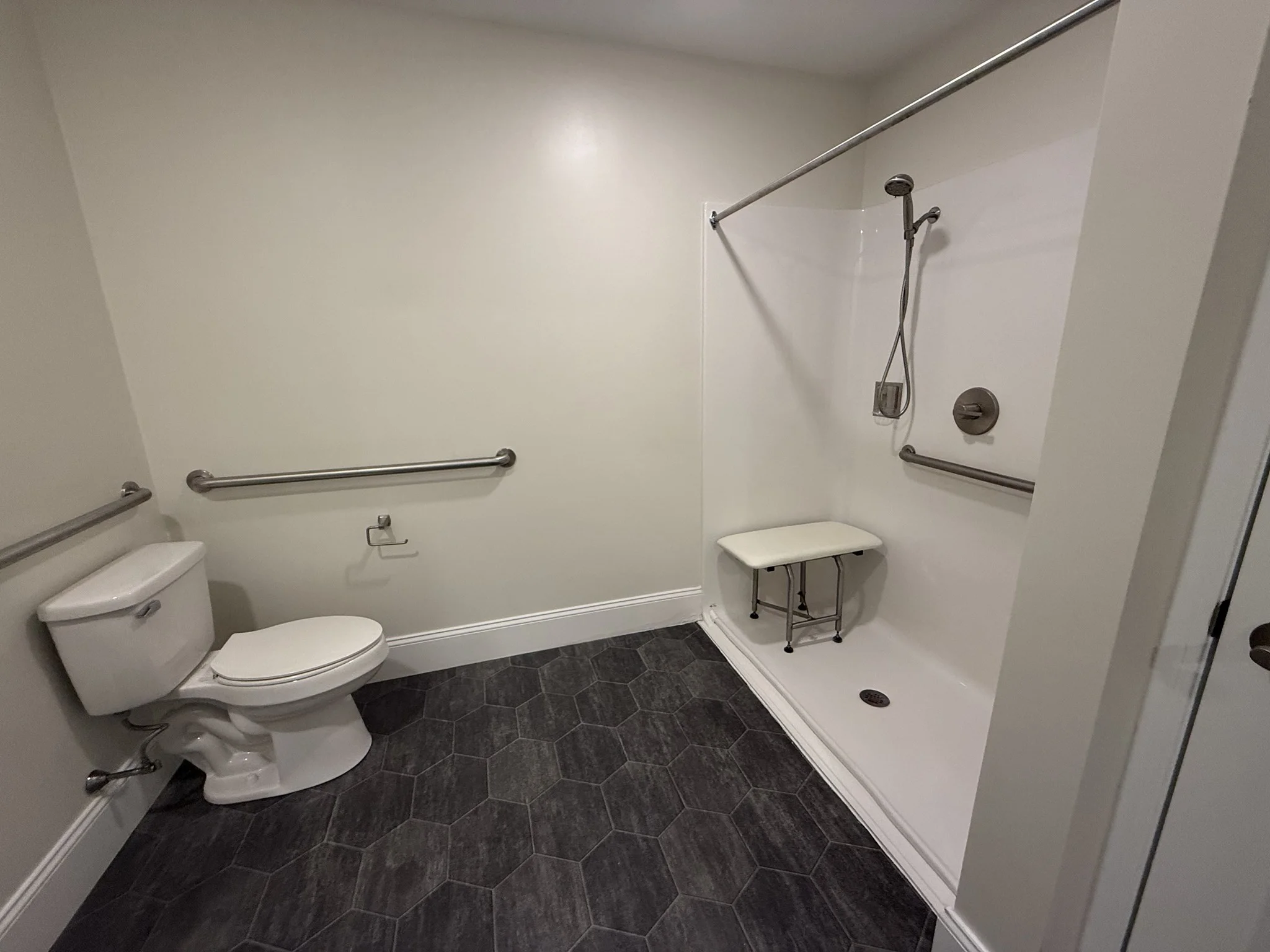 1 bed, 1 bath apartment for rent at 574-576 State Rd Unit 15, Manomet — photo 12 of 25