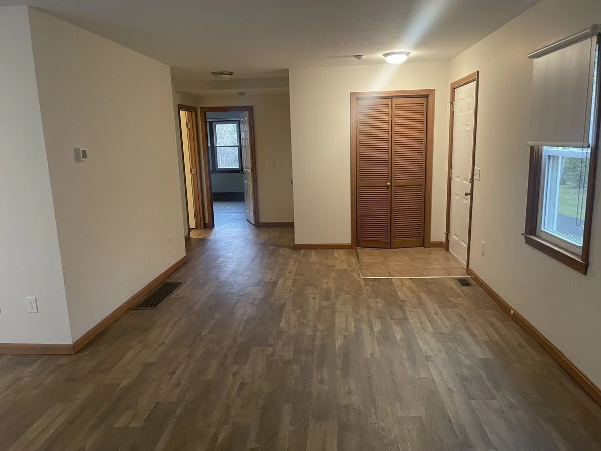 2 bed, 1 bath apartment for rent at 574-576 State St Unit 7, Plymouth — photo 4 of 9