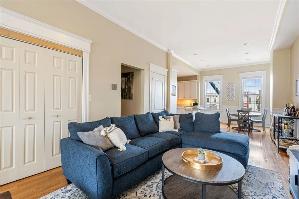 2 bed, 2.5 bath apartment for rent at 574 East Broadway Unit 1, South Boston — photo 24 of 35