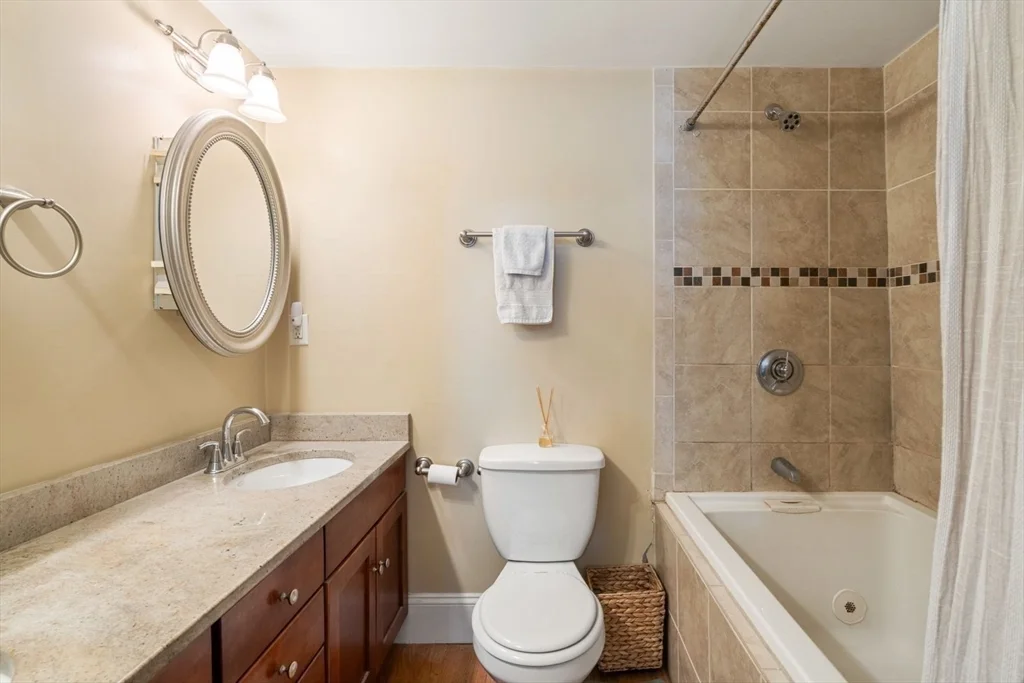 2 bed, 2 bath apartment for rent at 574 East Broadway Unit 1A, South Boston — photo 23 of 32