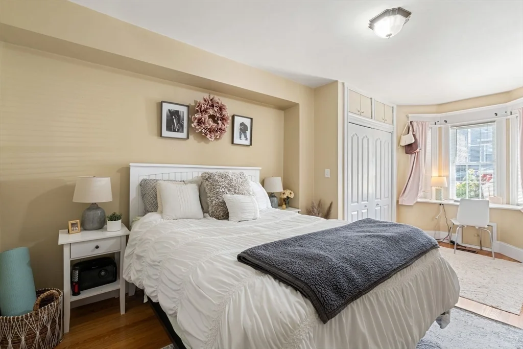 2 bed, 2 bath apartment for rent at 574 East Broadway Unit 1A, South Boston — photo 20 of 32
