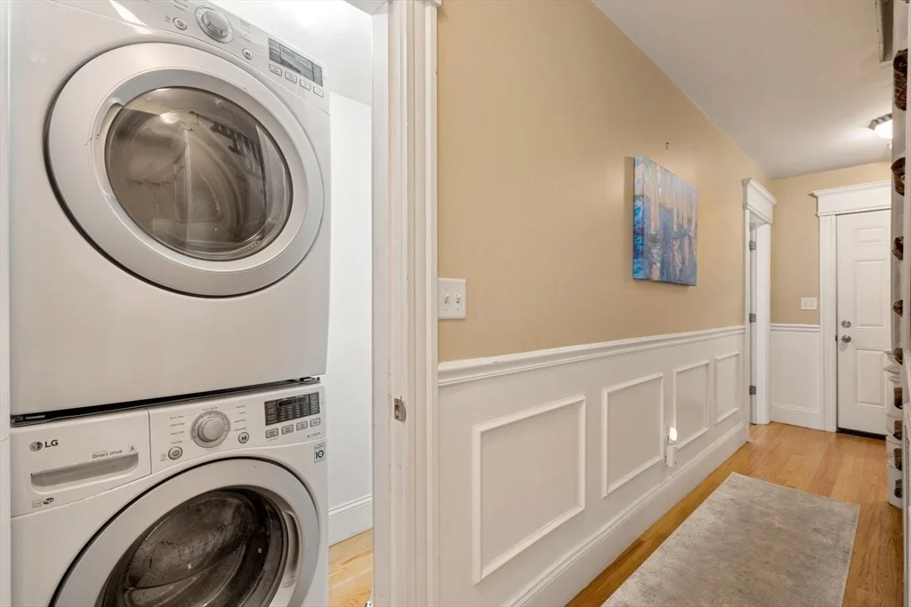 2 bed, 2 bath apartment for rent at 574 East Broadway Unit 1A, South Boston — photo 19 of 32