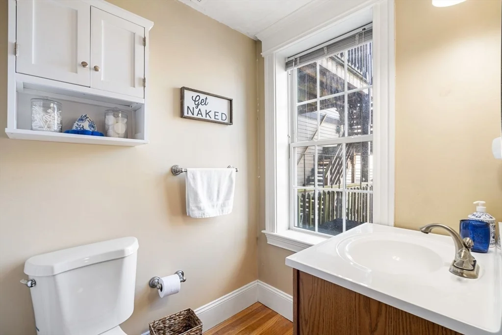 2 bed, 2 bath apartment for rent at 574 East Broadway Unit 1A, South Boston — photo 16 of 32