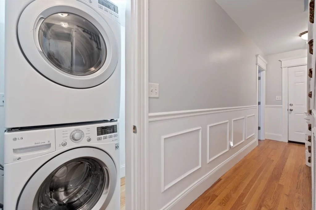 2 bed, 2 bath apartment for rent at 574 East Broadway Unit B, South Boston — photo 16 of 30