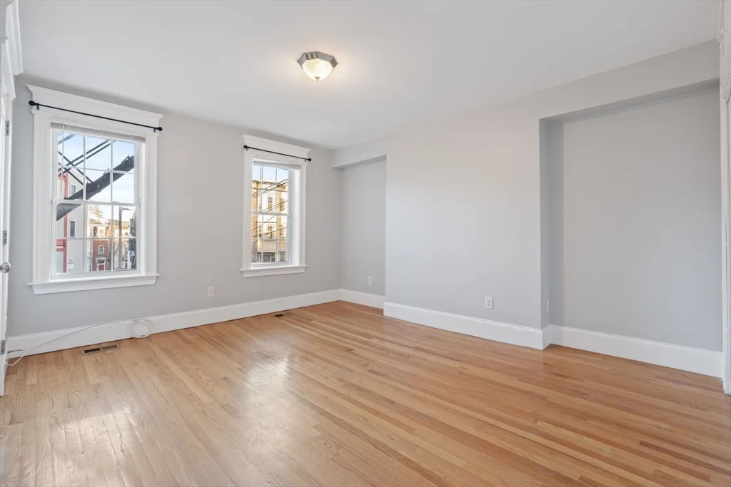 2 bed, 2 bath apartment for rent at 574 East Broadway Unit B, South Boston — photo 11 of 30