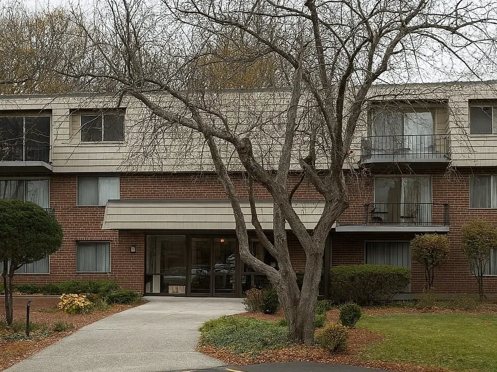 2 bed, 1 bath apartment for rent at 575 Broad St Unit 101, Jackson Square — photo 1 of 9