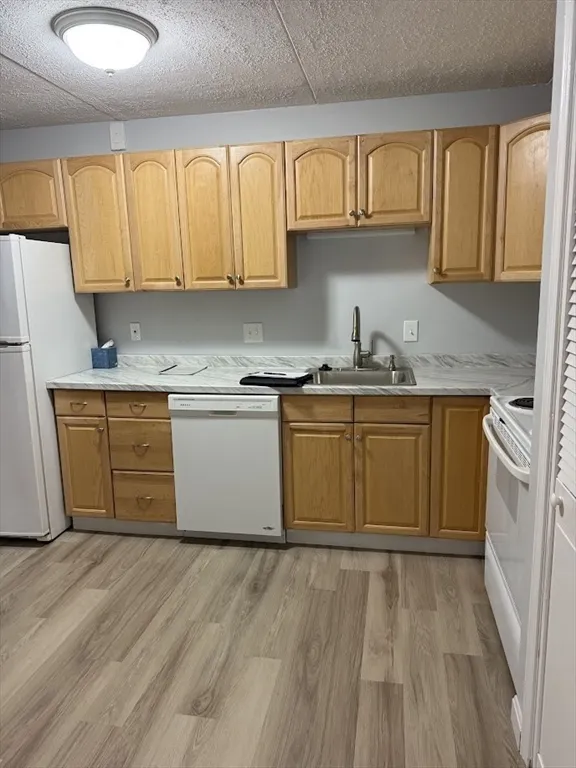 2 bed, 1 bath apartment for rent at 575 Broad St Unit 101, Jackson Square — photo 2 of 9