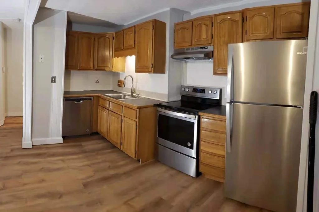 2 bed, 1 bath apartment for rent at 575 Broad St Unit 206, Weymouth