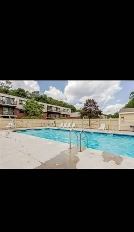 2 bed, 1 bath apartment for rent at 575 Broad St Unit 206, Weymouth — photo 7 of 7